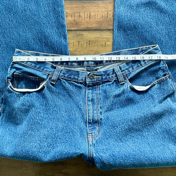 Relaxed Fit Jeans for Men 40 X 34 Dark Wash - Picture 4 of 9